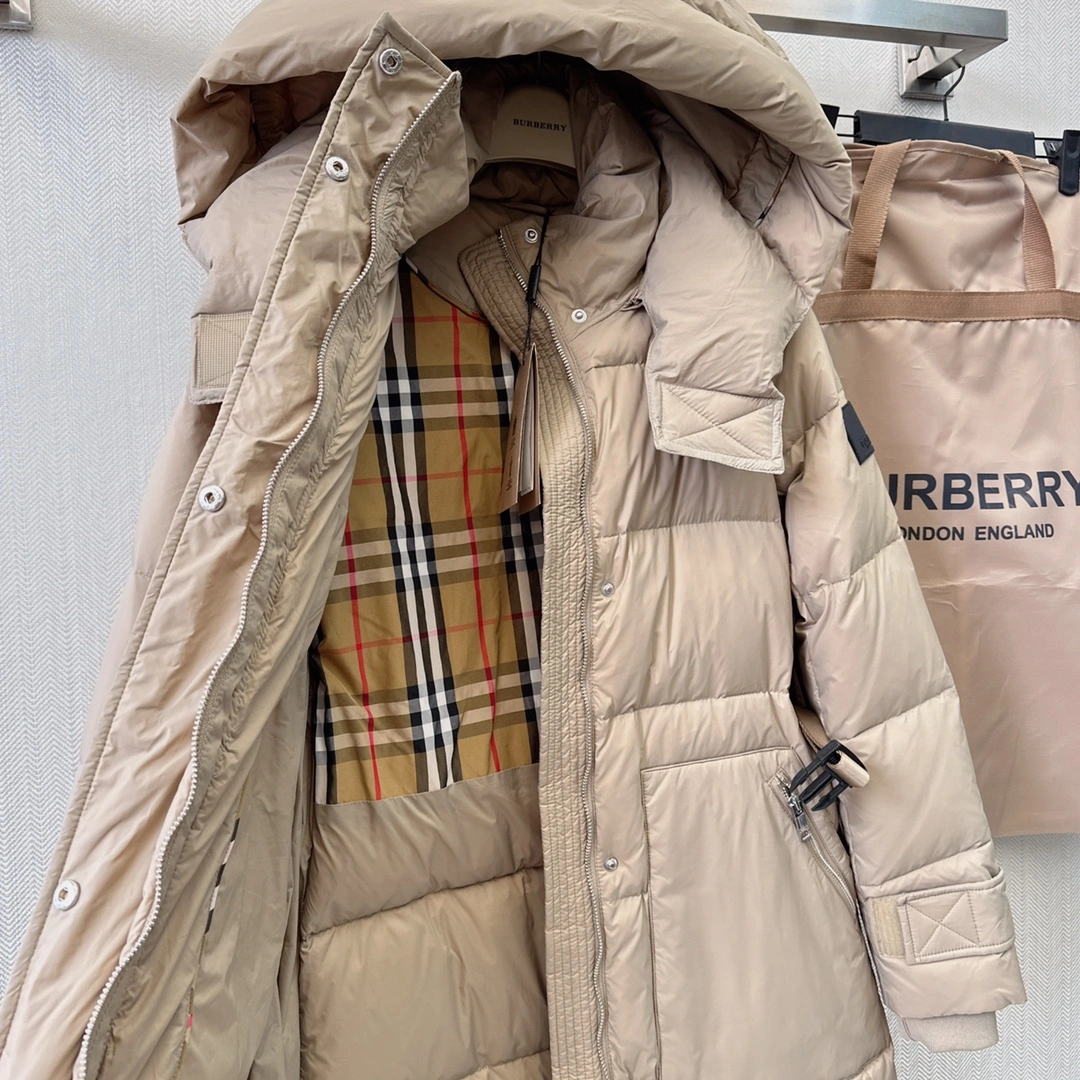 Effortless Burberry Down Jackets 106180