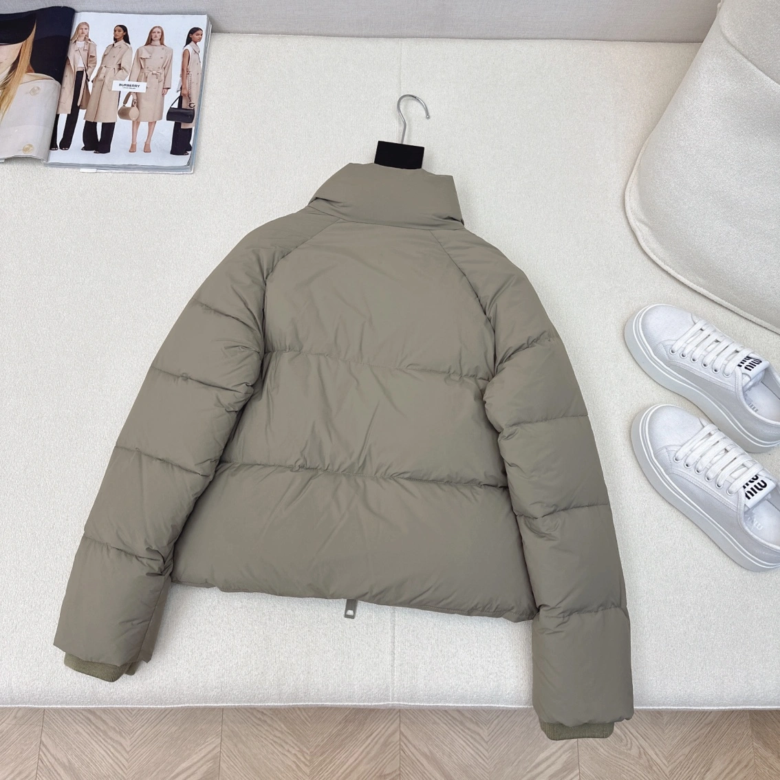 Sleek Burberry Down Jackets 106170