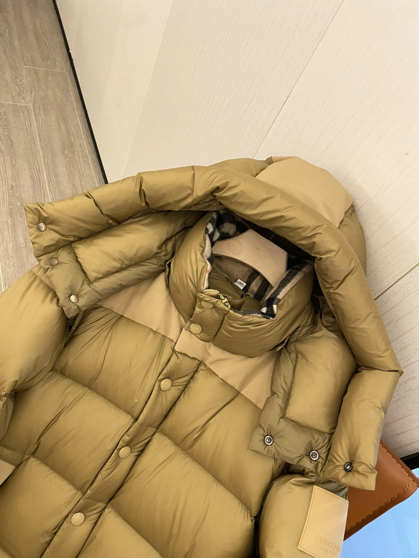 Functional Burberry Down Jackets 106169