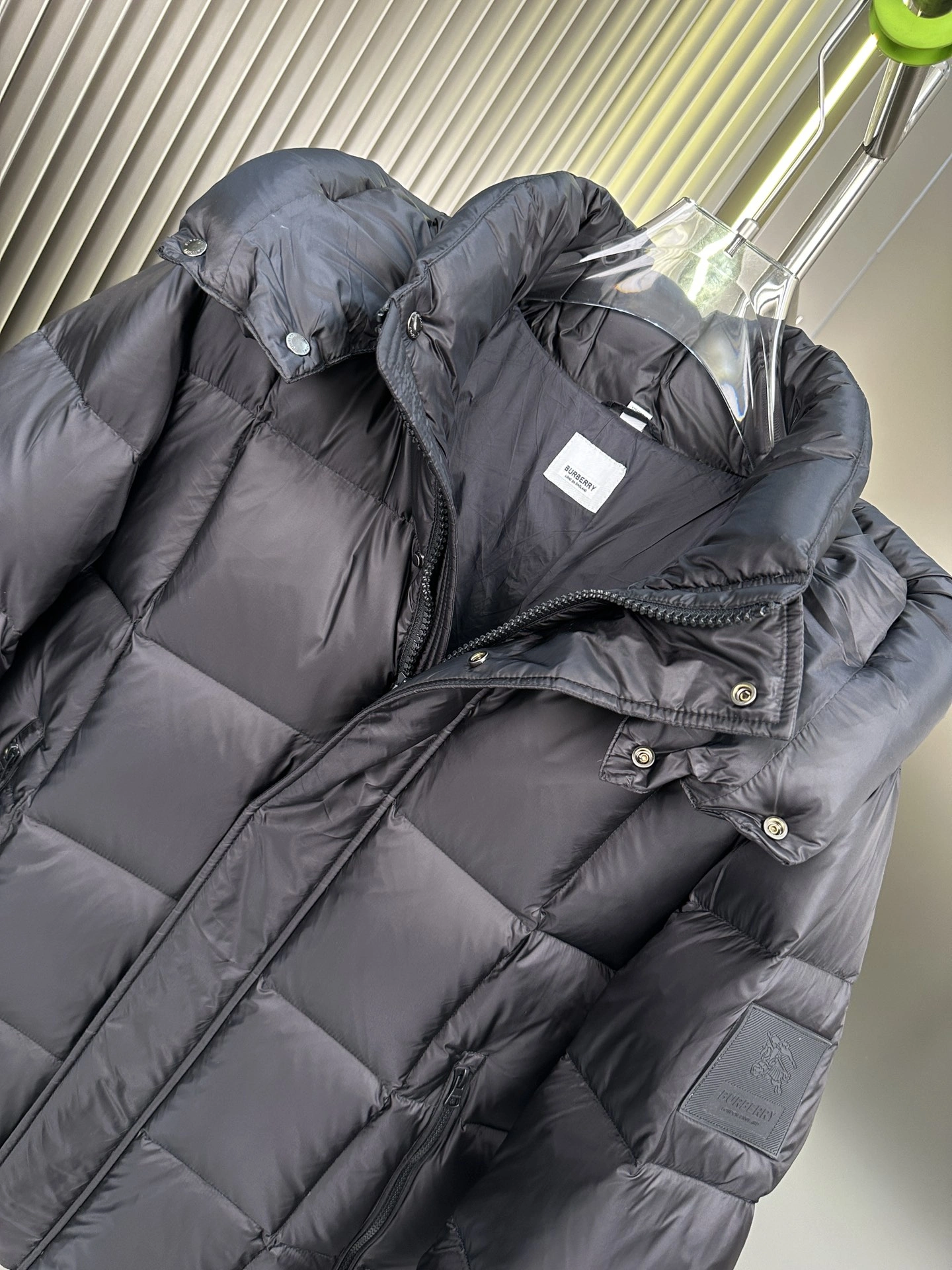 UrbanChic Burberry Down Jackets 106176