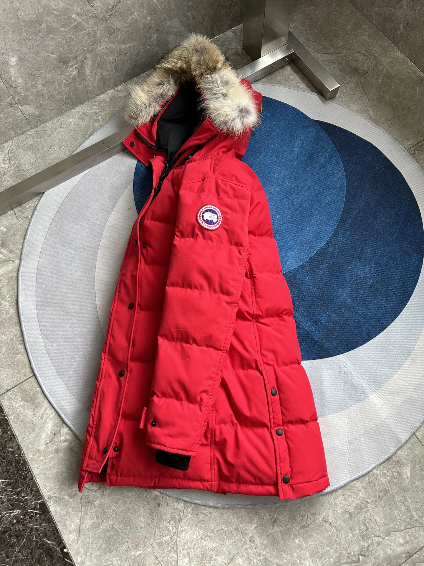 Sleek Burberry Down Jackets 106163