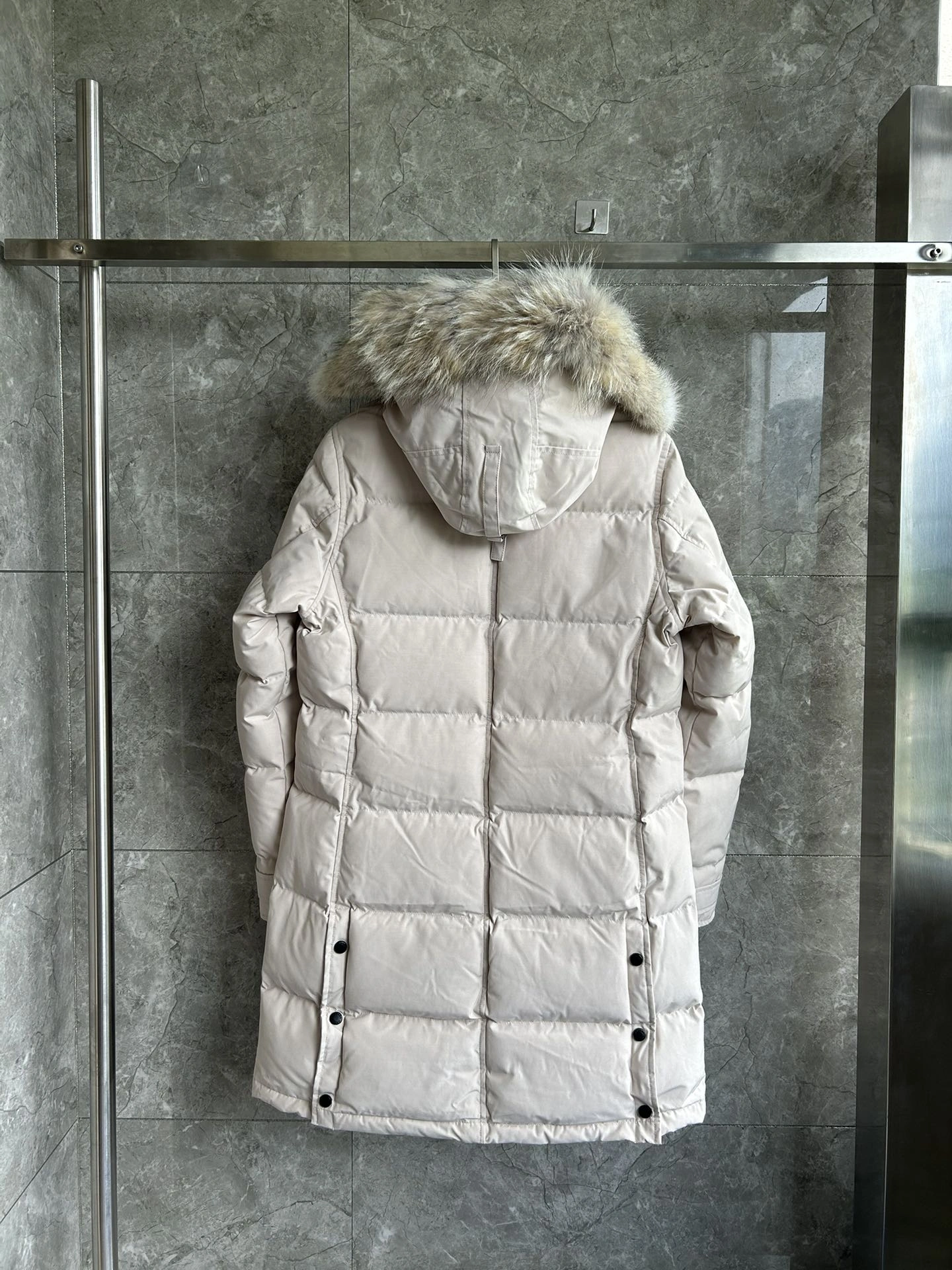 Elegant Burberry Down Jackets 106158
