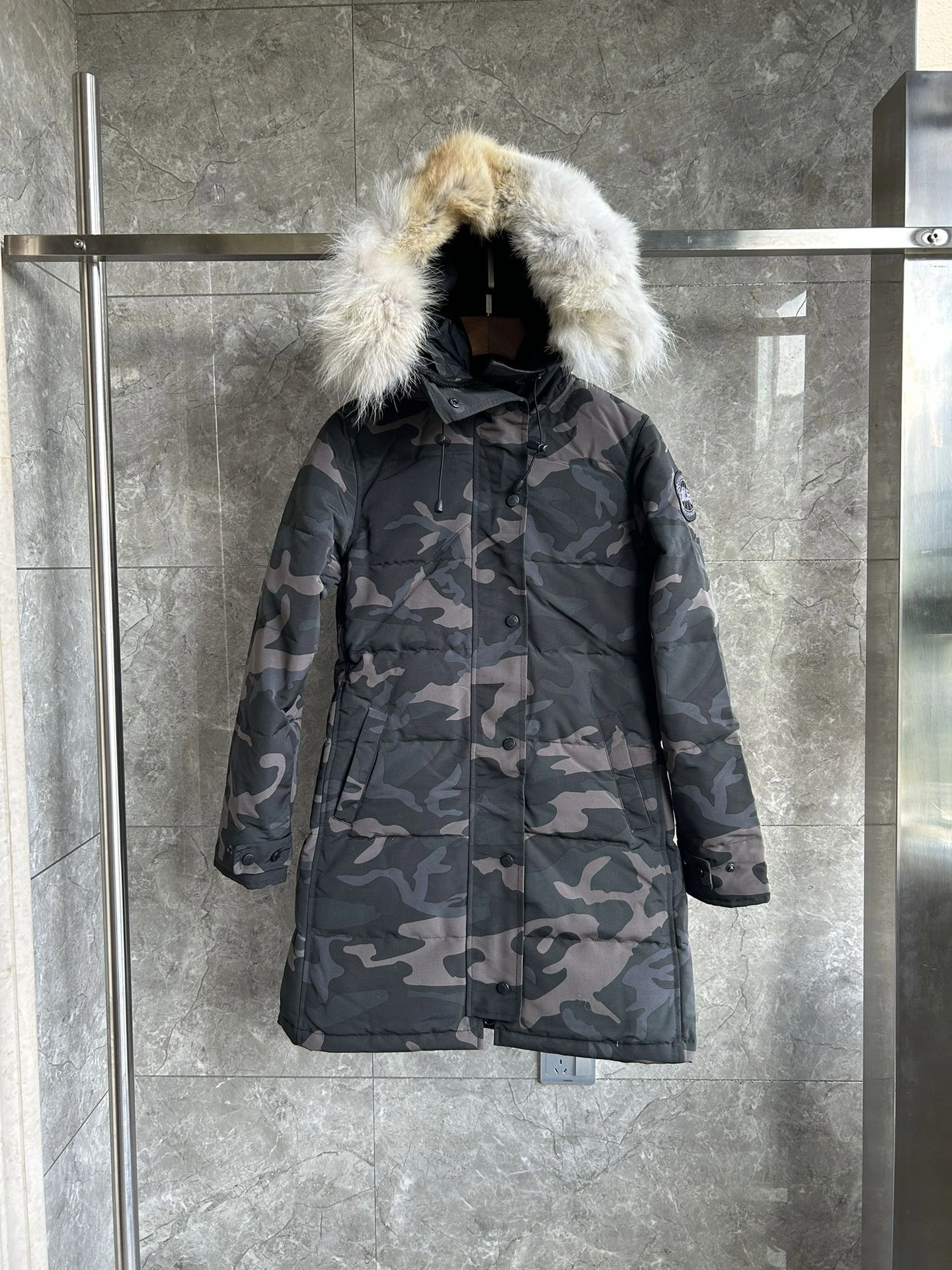 Breathable Burberry Down Jackets 106155