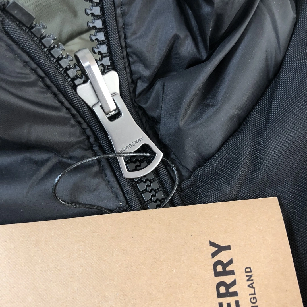 ComfortFit Burberry Down Jackets 106182