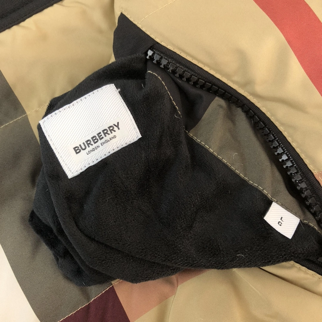 ComfortFit Burberry Down Jackets 106182