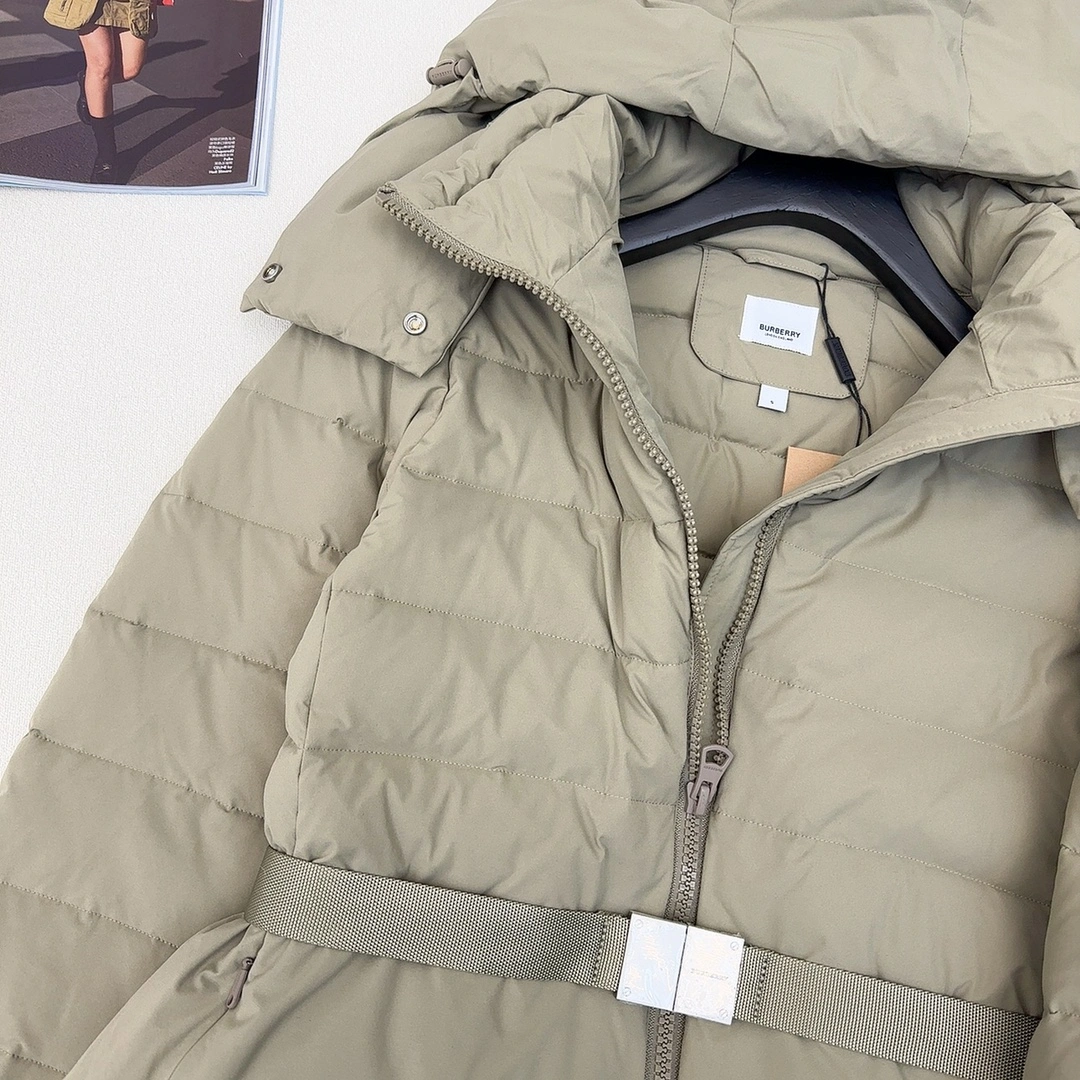 Burberry Down Jackets Effortless 106142