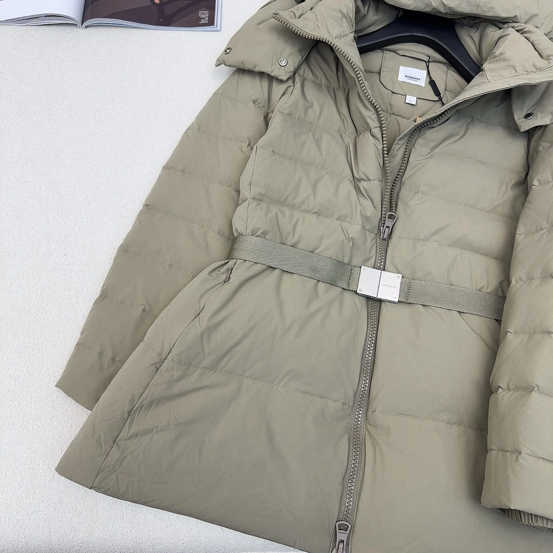 Burberry Down Jackets Effortless 106142