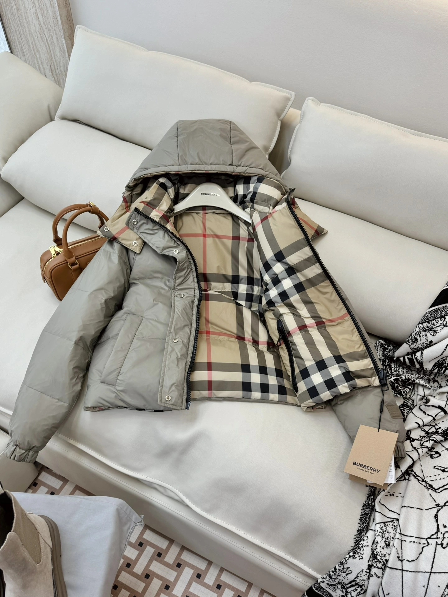 Burberry Down Jackets OnTrend 106140
