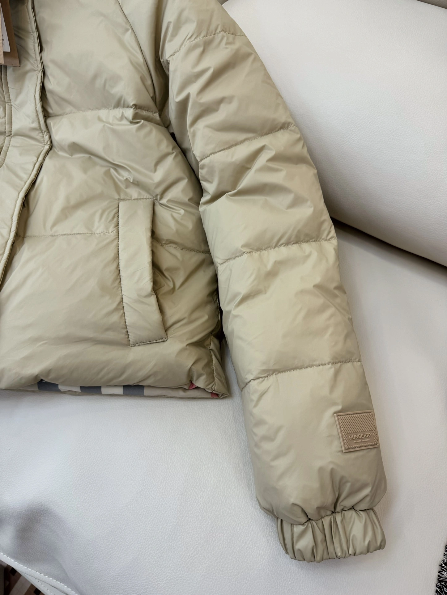Trendy Burberry Down Jackets 106188