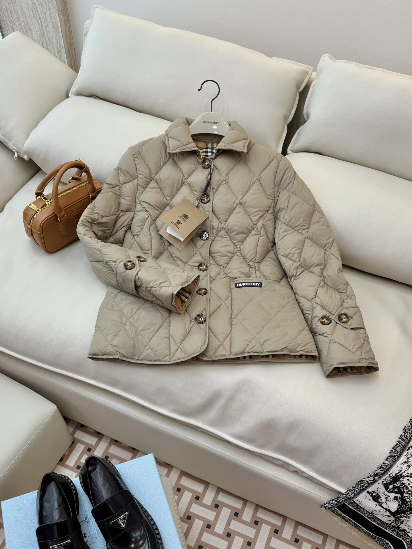 Burberry Down Jackets Cozy 106134