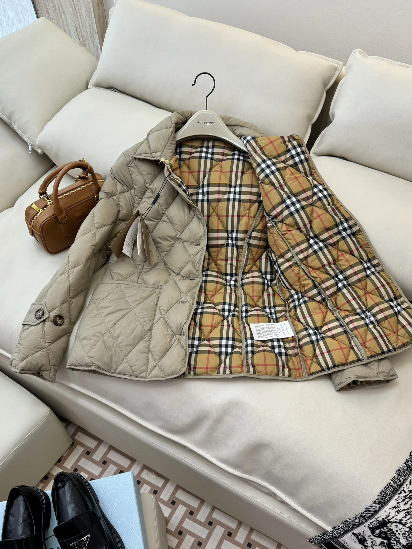 Burberry Down Jackets Cozy 106134