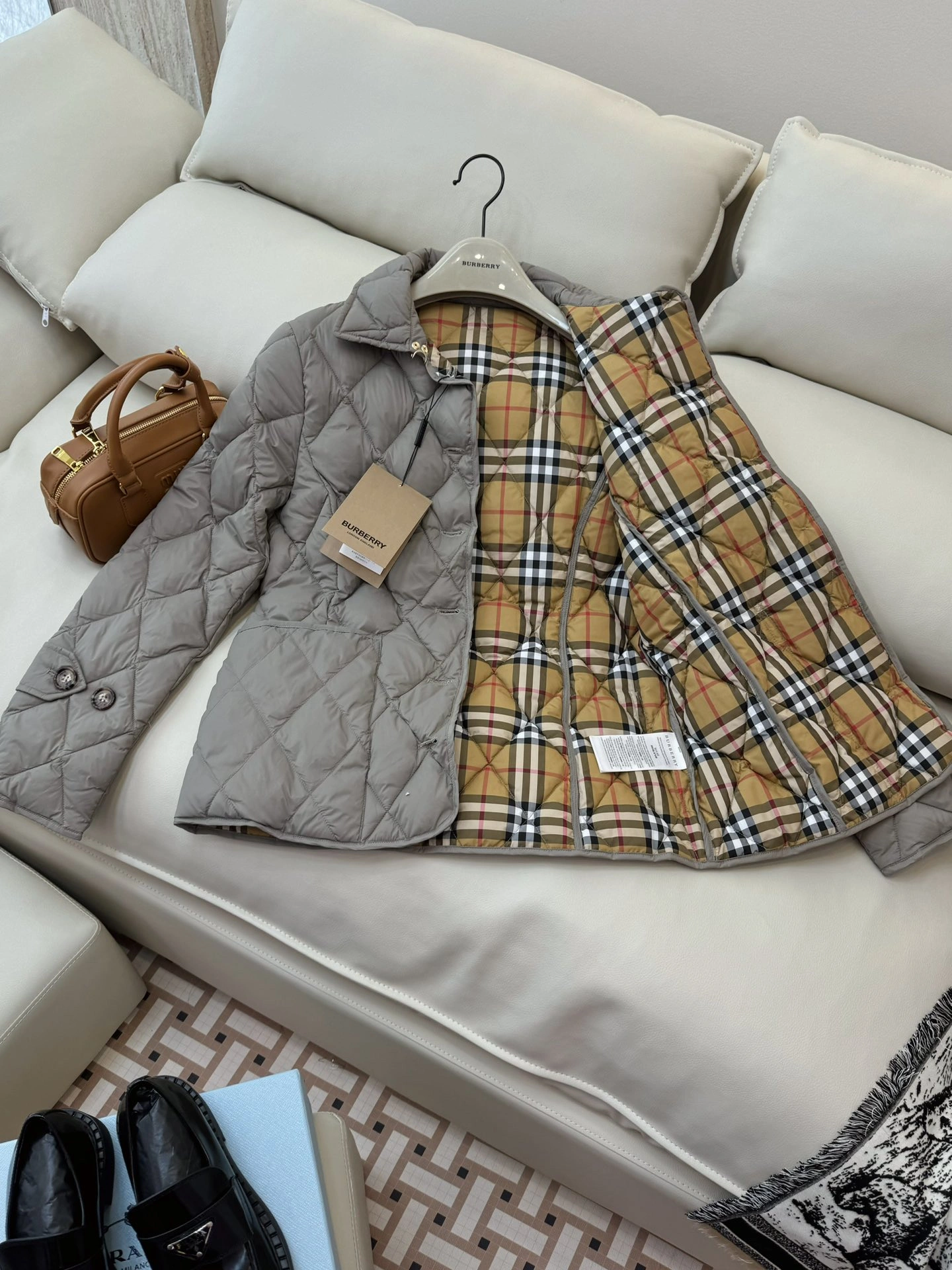 Burberry Down Jackets ModernLook 106131