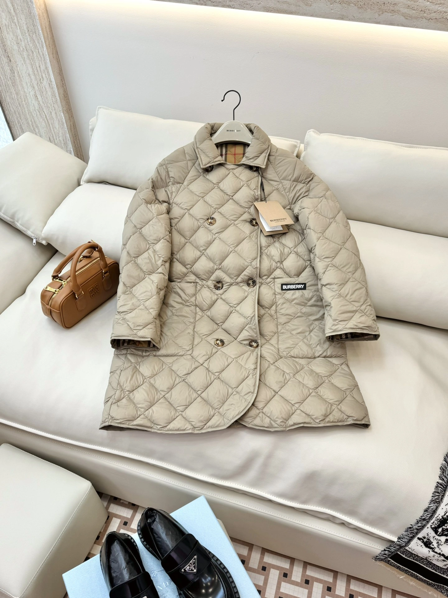 Chic Burberry Down Jackets 106175