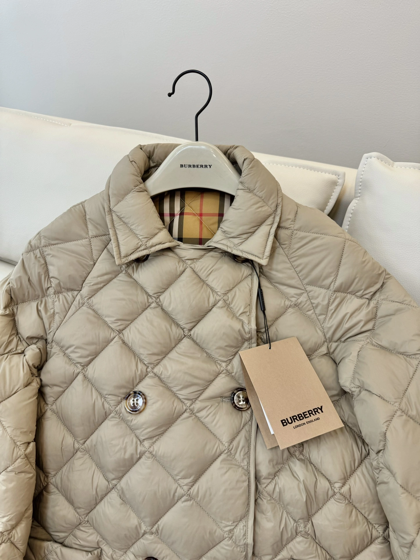 Chic Burberry Down Jackets 106175