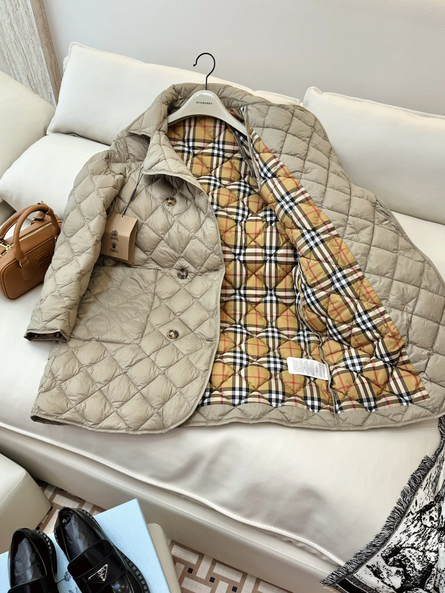 Chic Burberry Down Jackets 106175