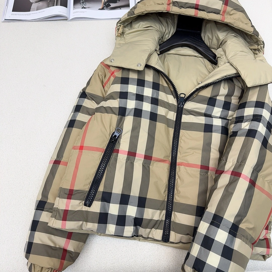 Breathable Burberry Down Jackets 106123