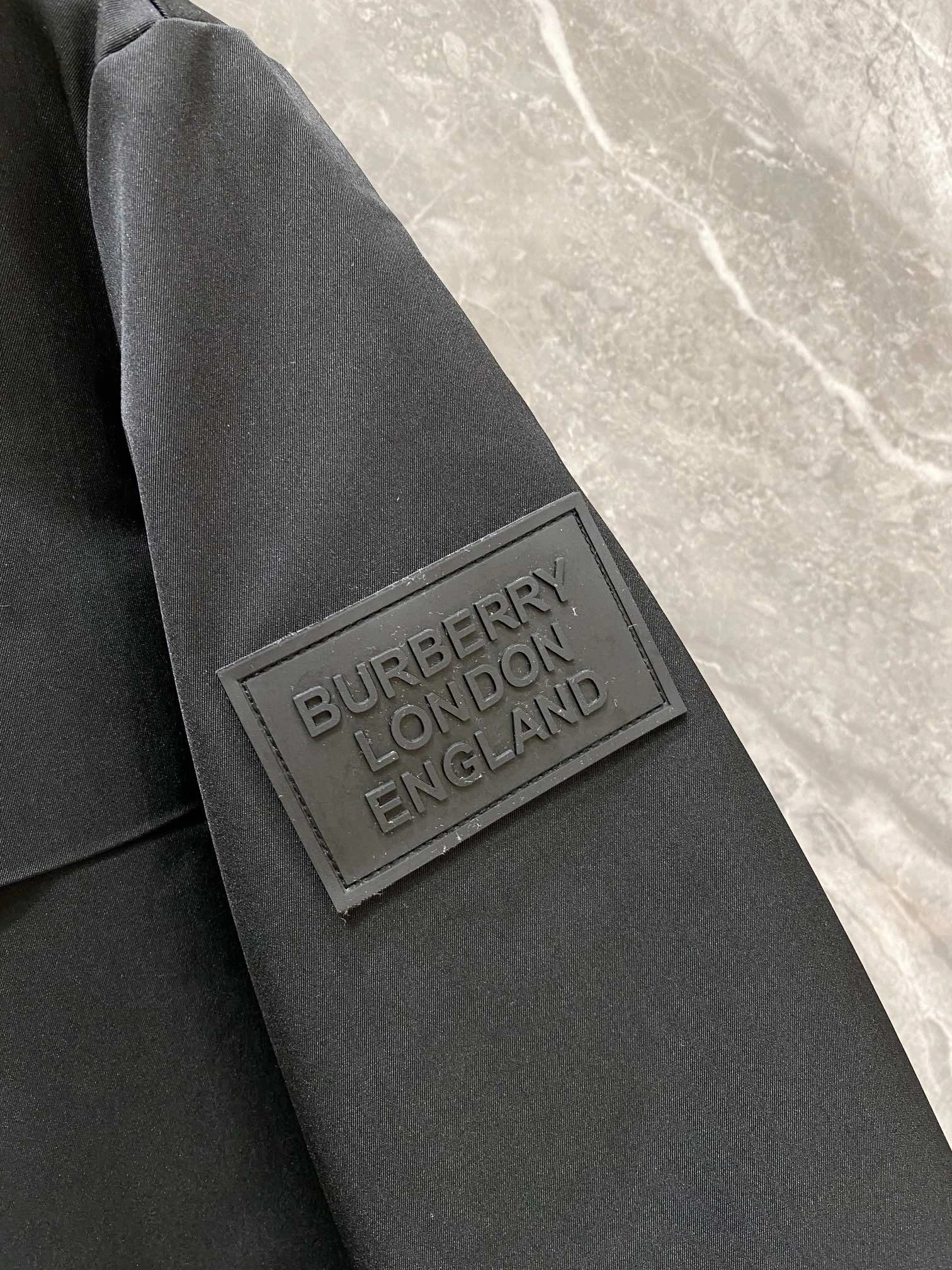 Burberry Down Jackets Effortless 106114