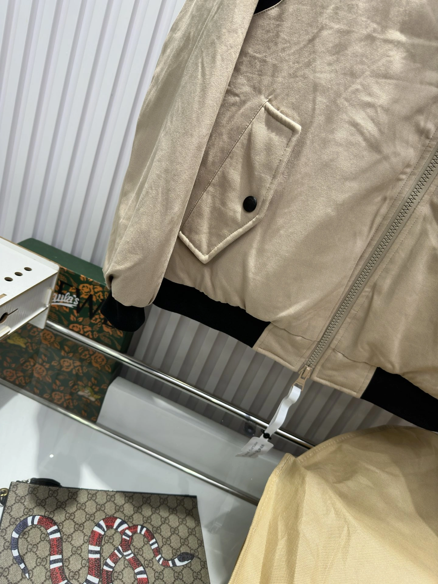 OnTrend Burberry Down Jackets 106112