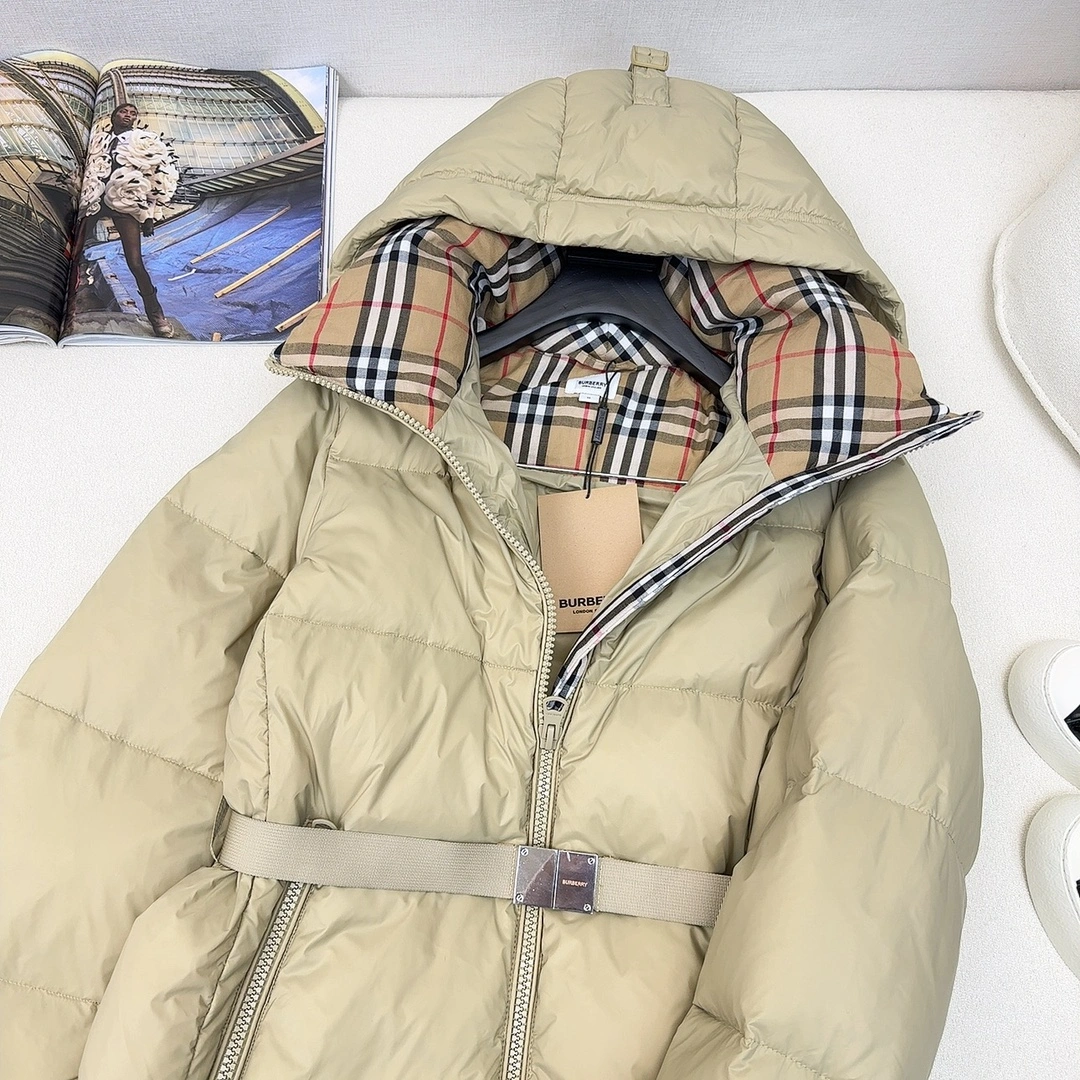 GoAnywhere Burberry Down Jackets 106109