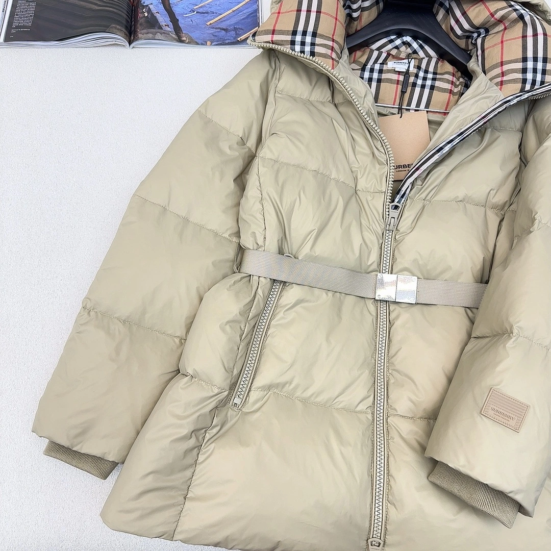 GoAnywhere Burberry Down Jackets 106109