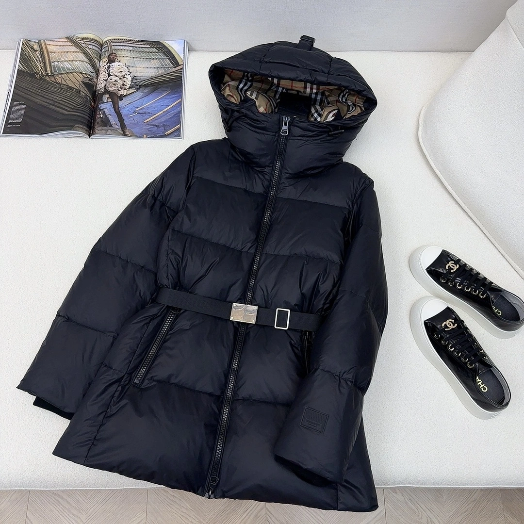 Colorful Burberry Down Jackets 106110