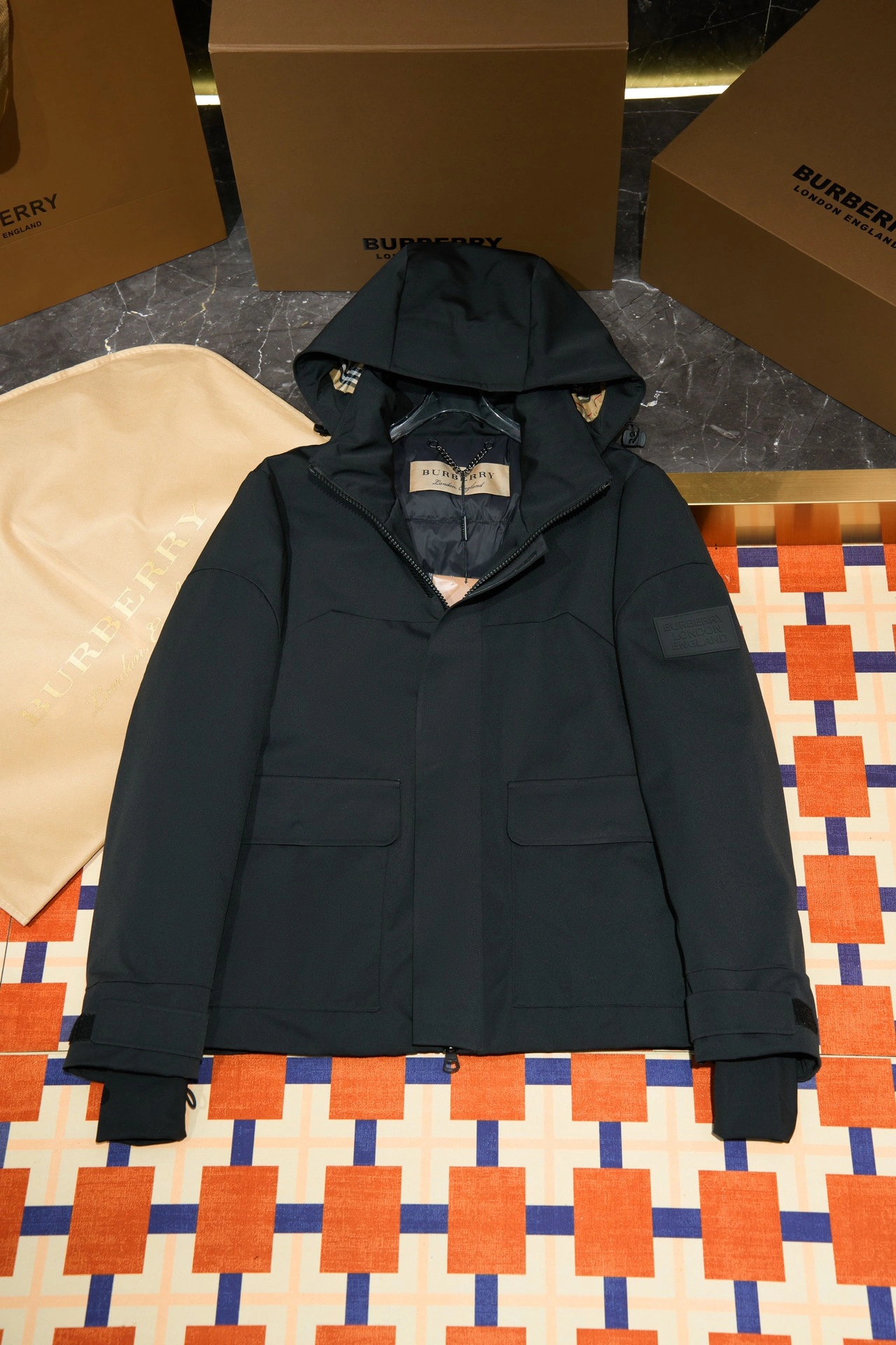 Burberry Down Jackets Unisex 106161