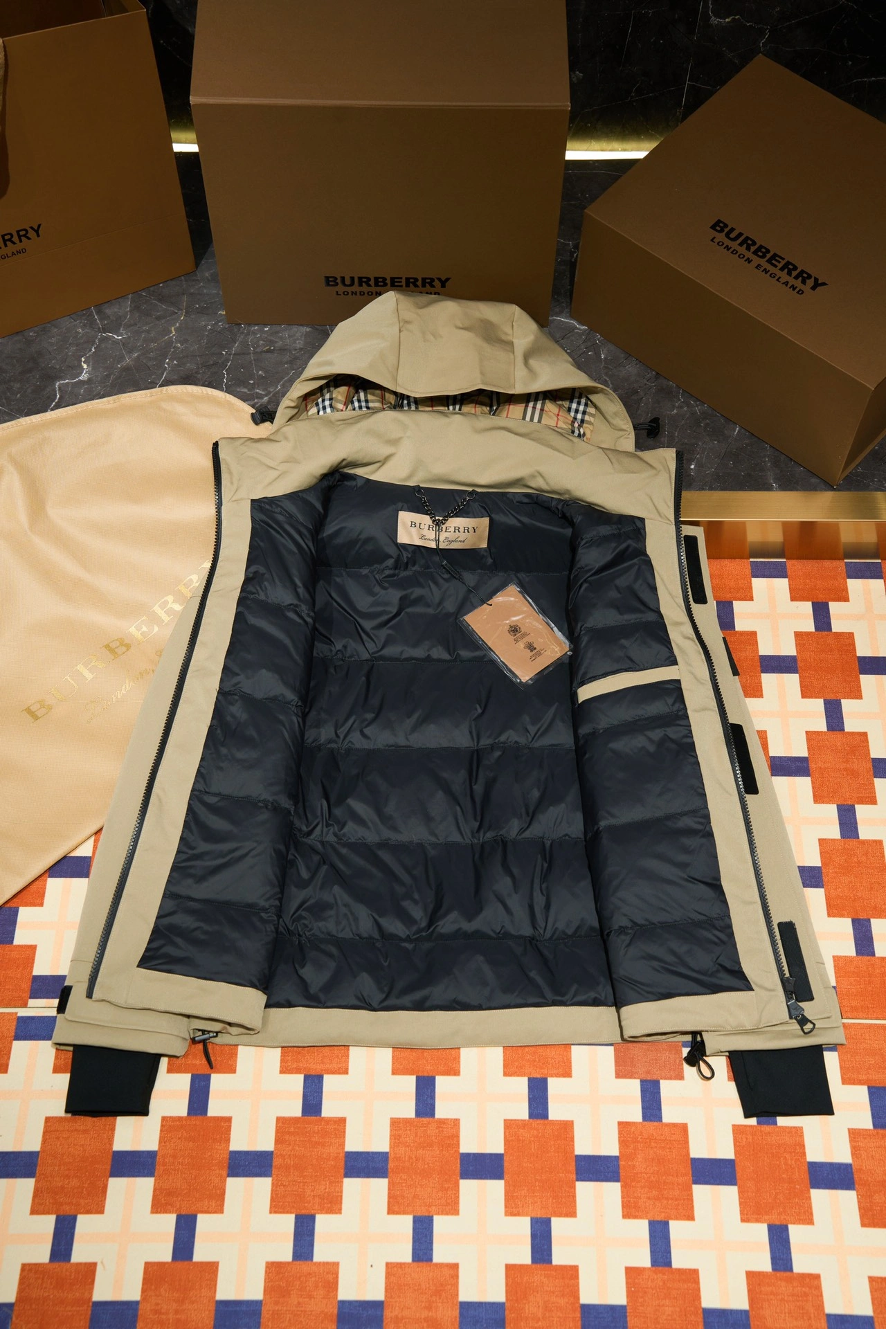 Burberry Down Jackets AllSeason 106113