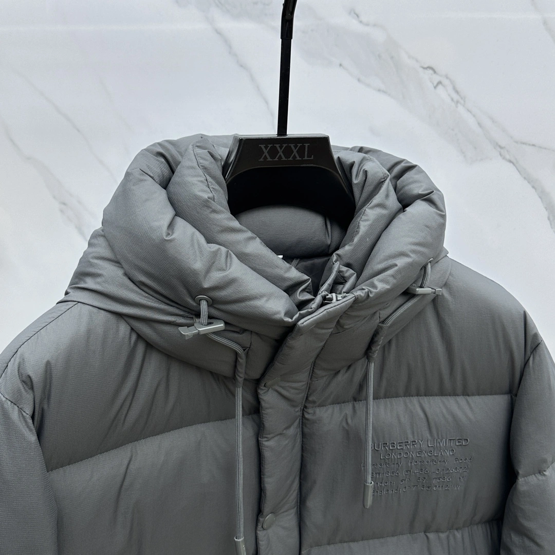 Functional Burberry Down Jackets 106111