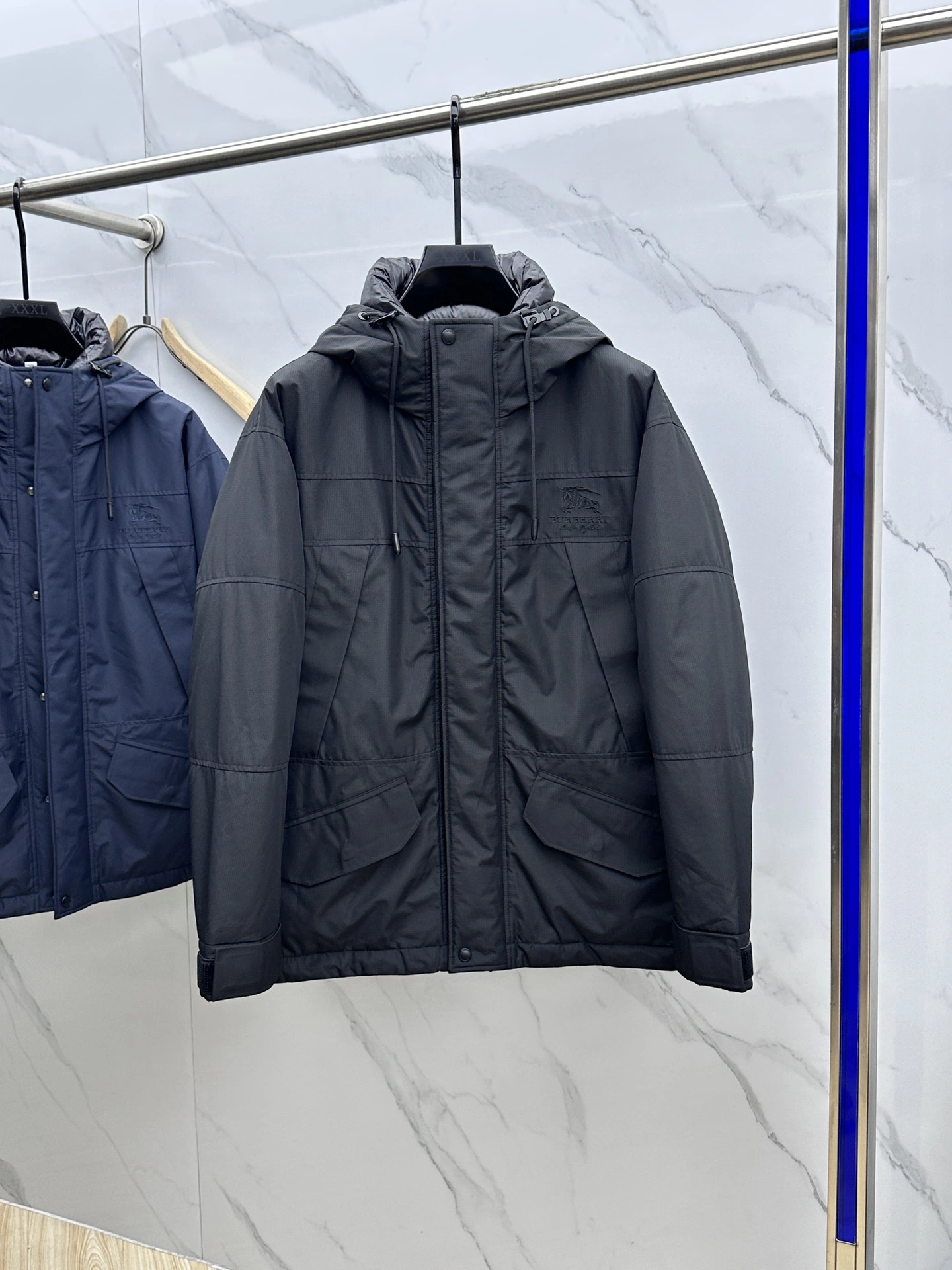 AllSeason Burberry Down Jackets 106100