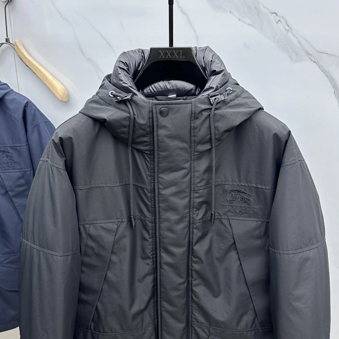 AllSeason Burberry Down Jackets 106100