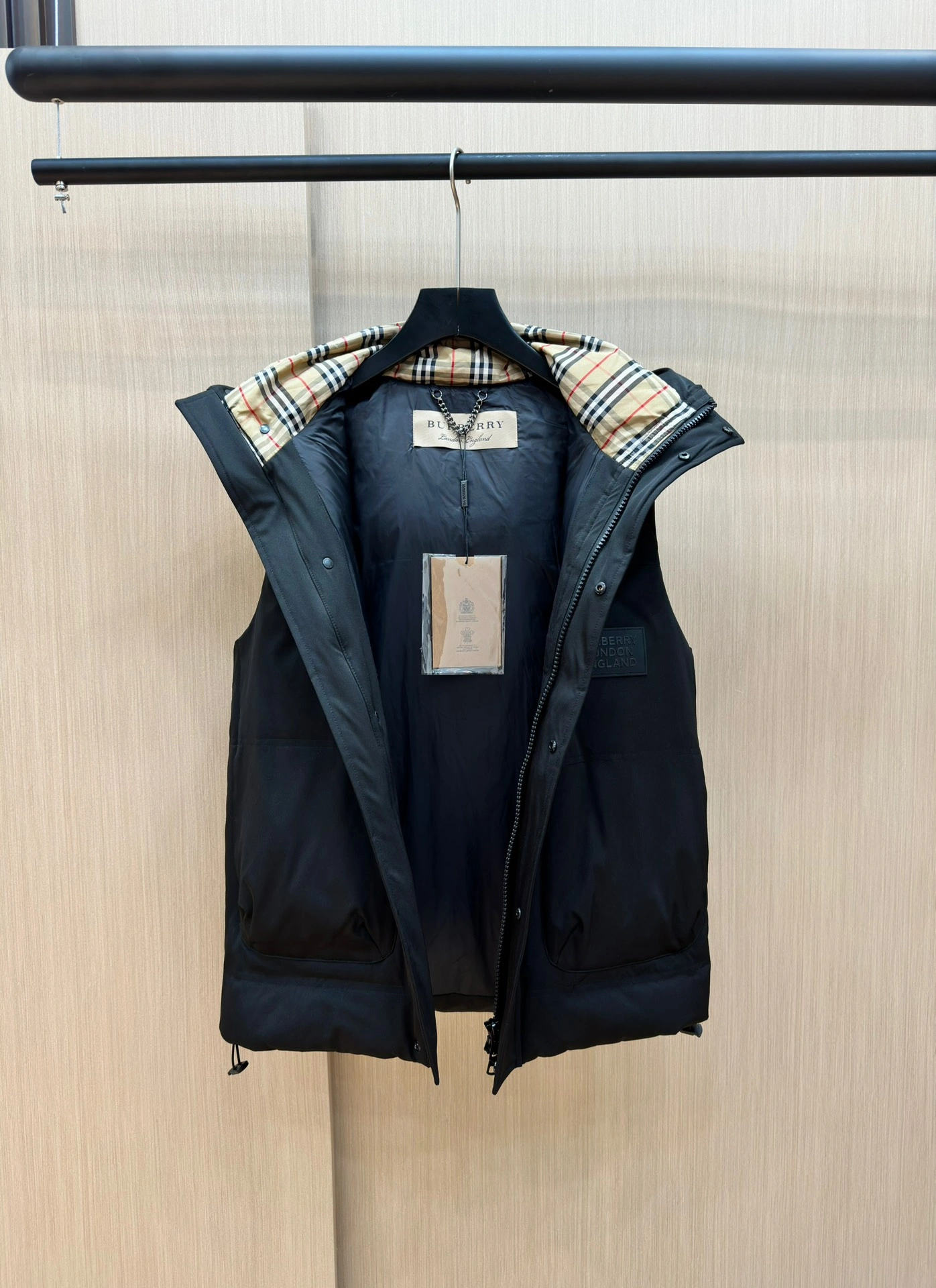 Chic Burberry Down Jackets 106157
