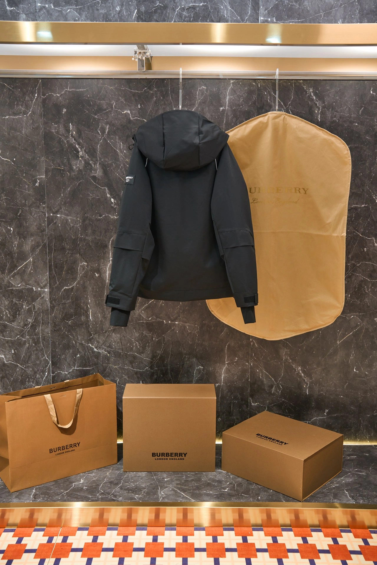 Comfortable Burberry Down Jackets 106099