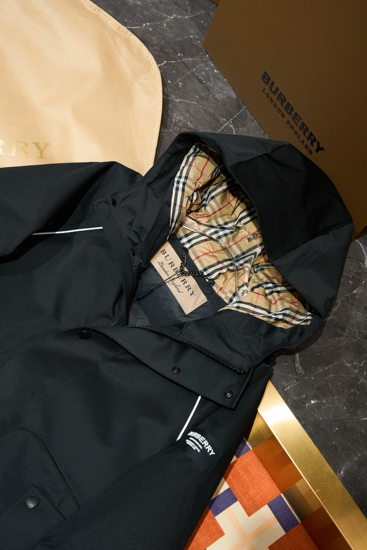 Comfortable Burberry Down Jackets 106099