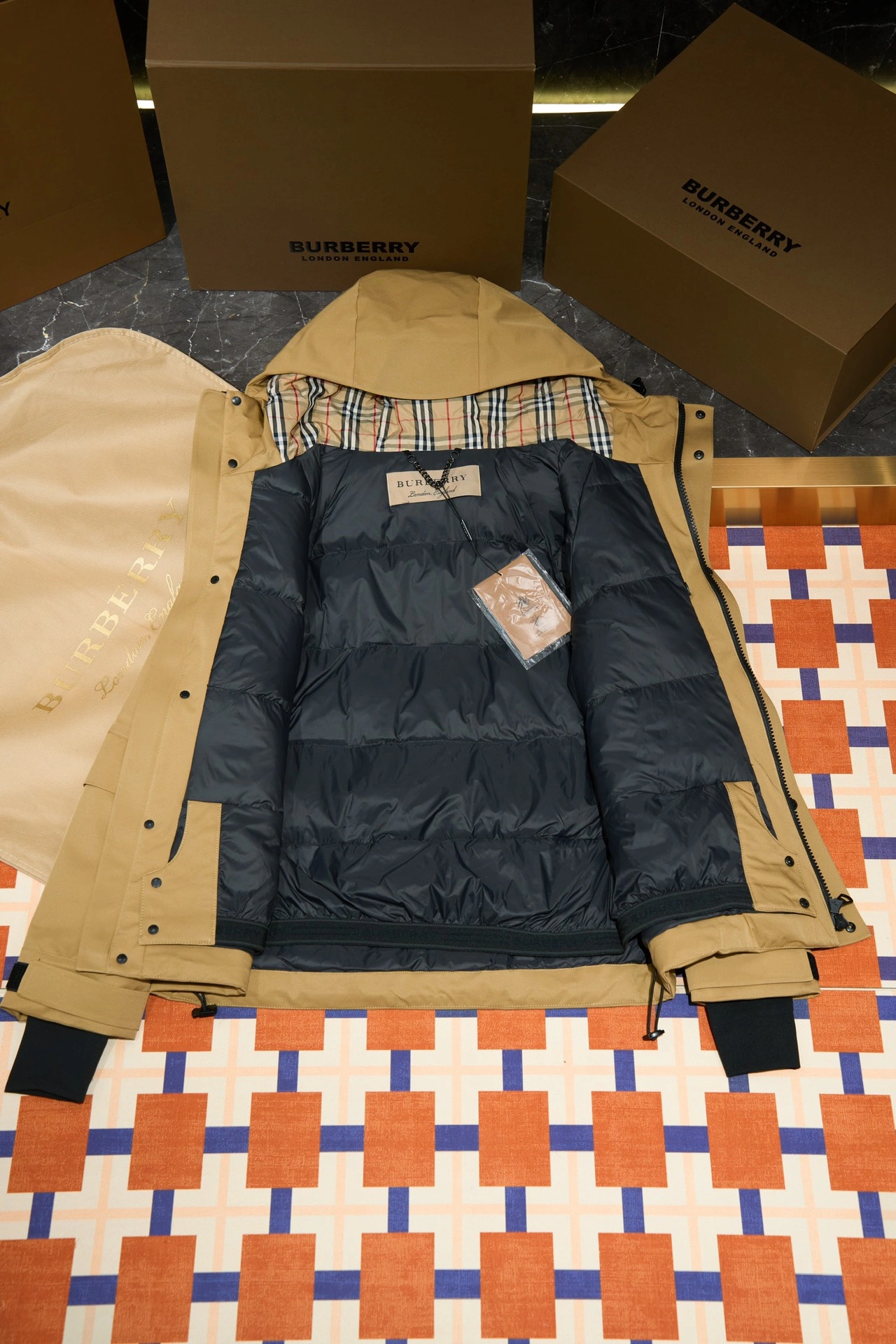 WrinkleFree Burberry Down Jackets 106097
