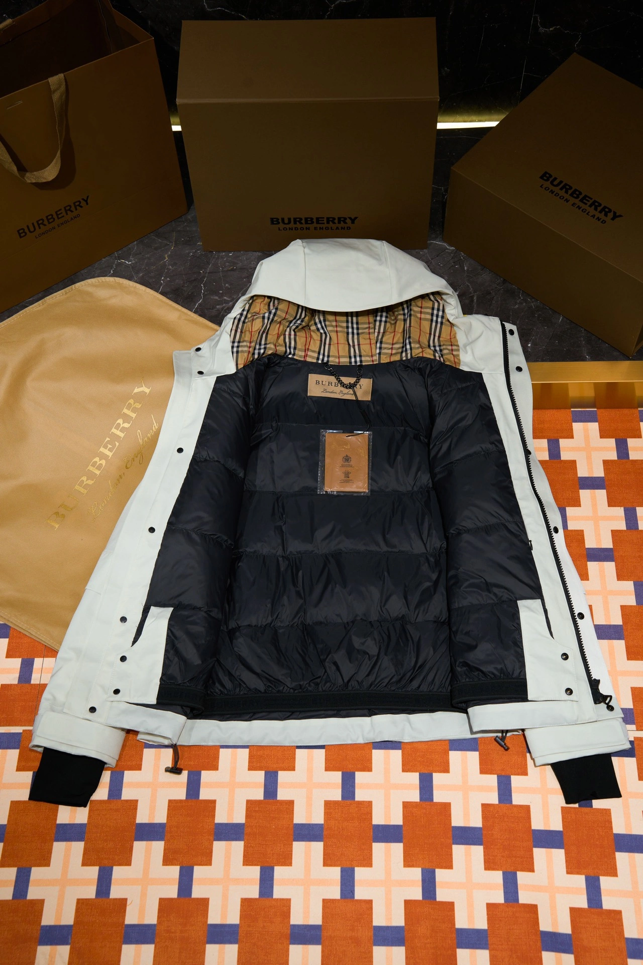 Burberry Down Jackets Cozy 106149