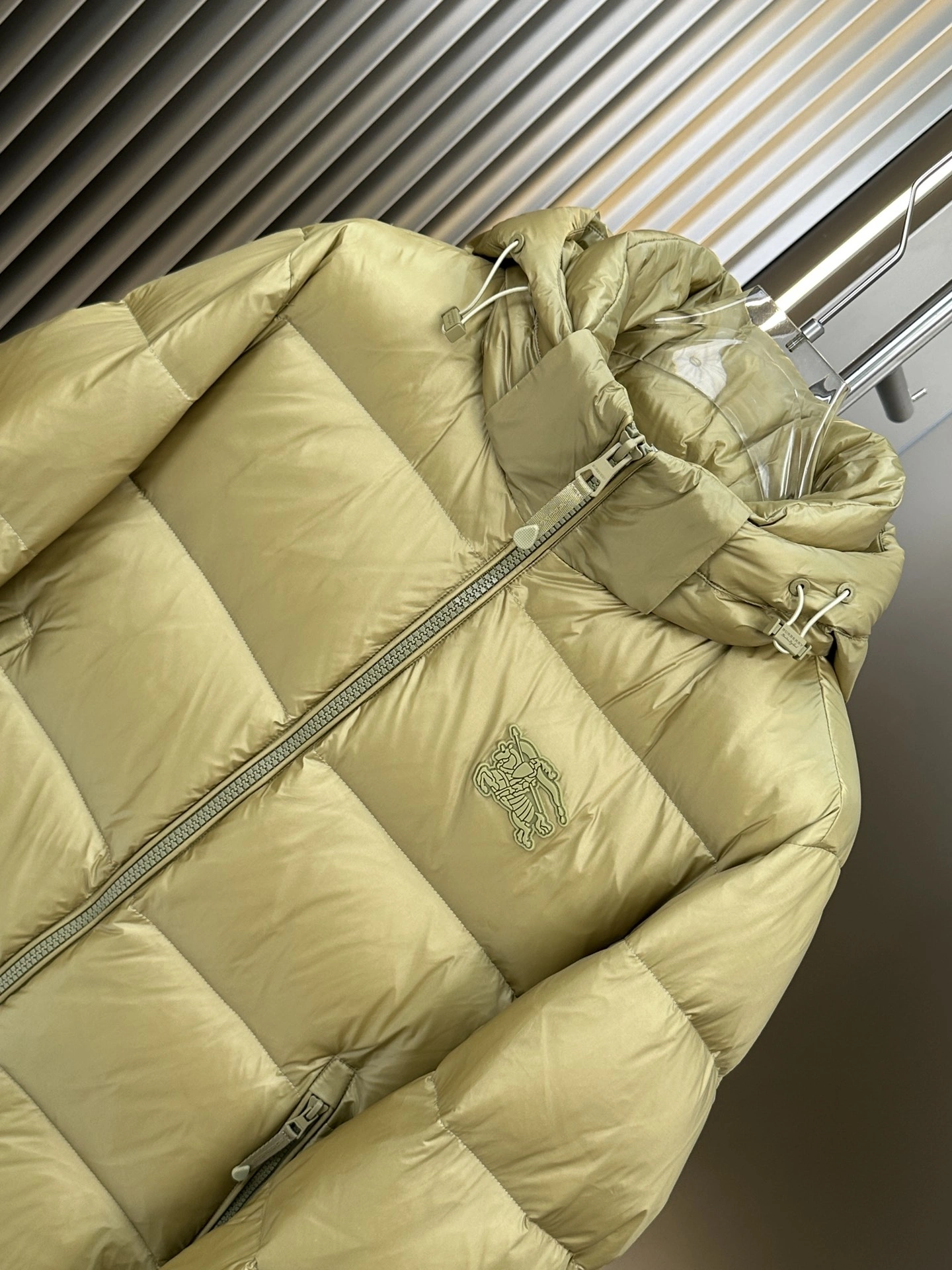 Burberry Down Jackets ComfortFit 106090