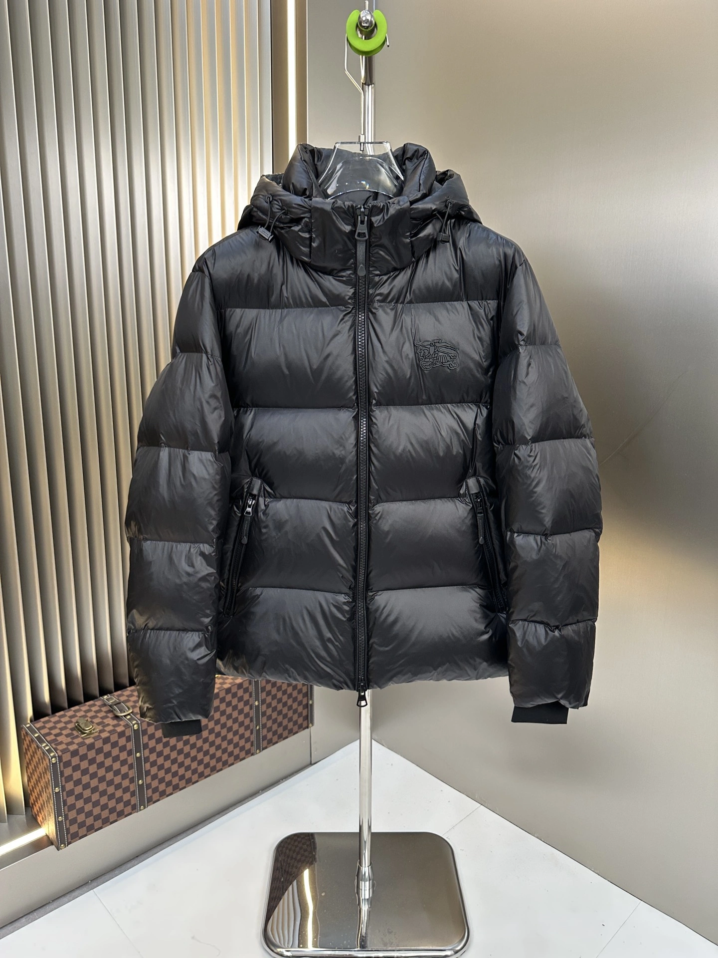 Seasonal Burberry Down Jackets 106089