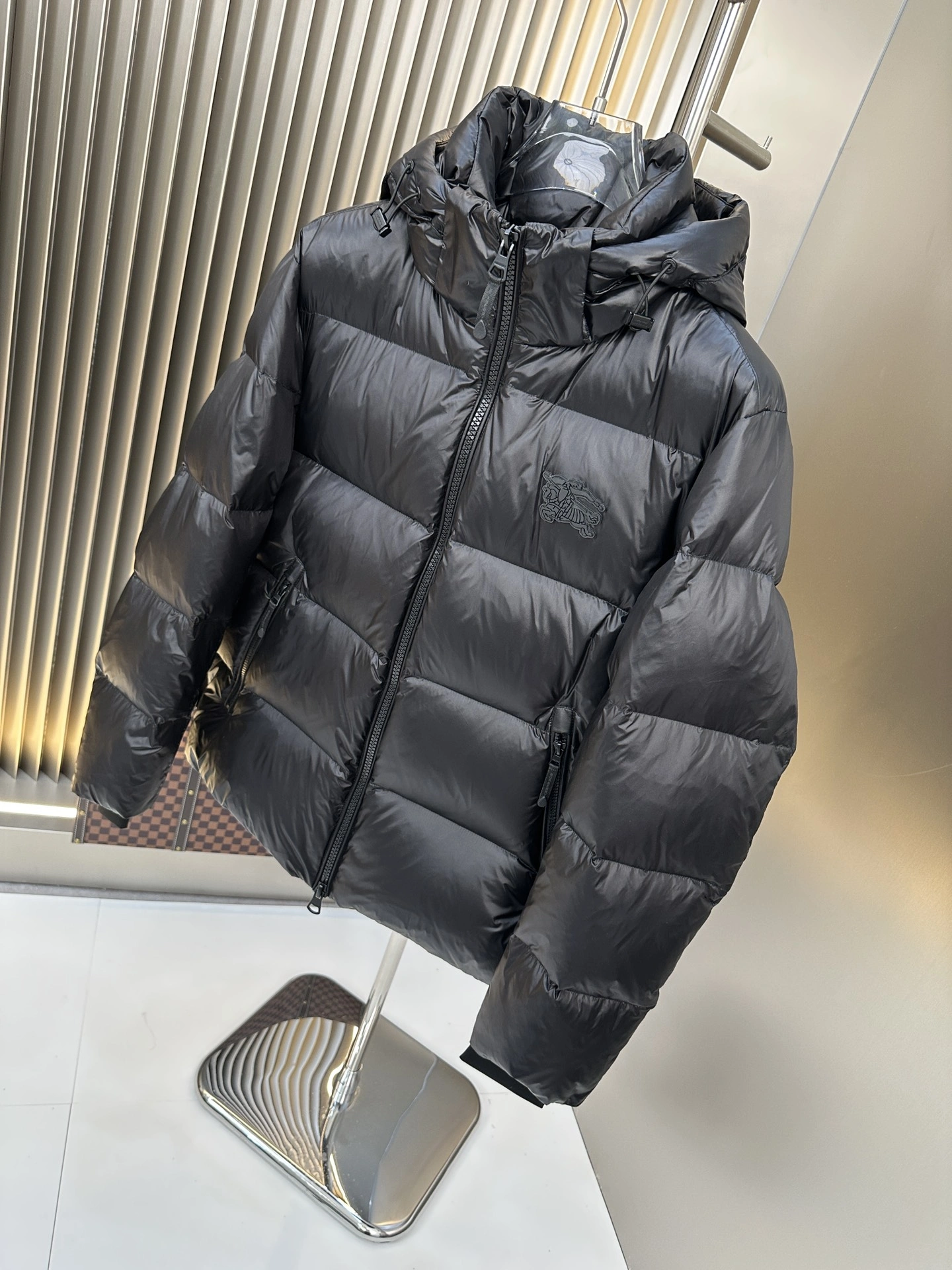 Seasonal Burberry Down Jackets 106089