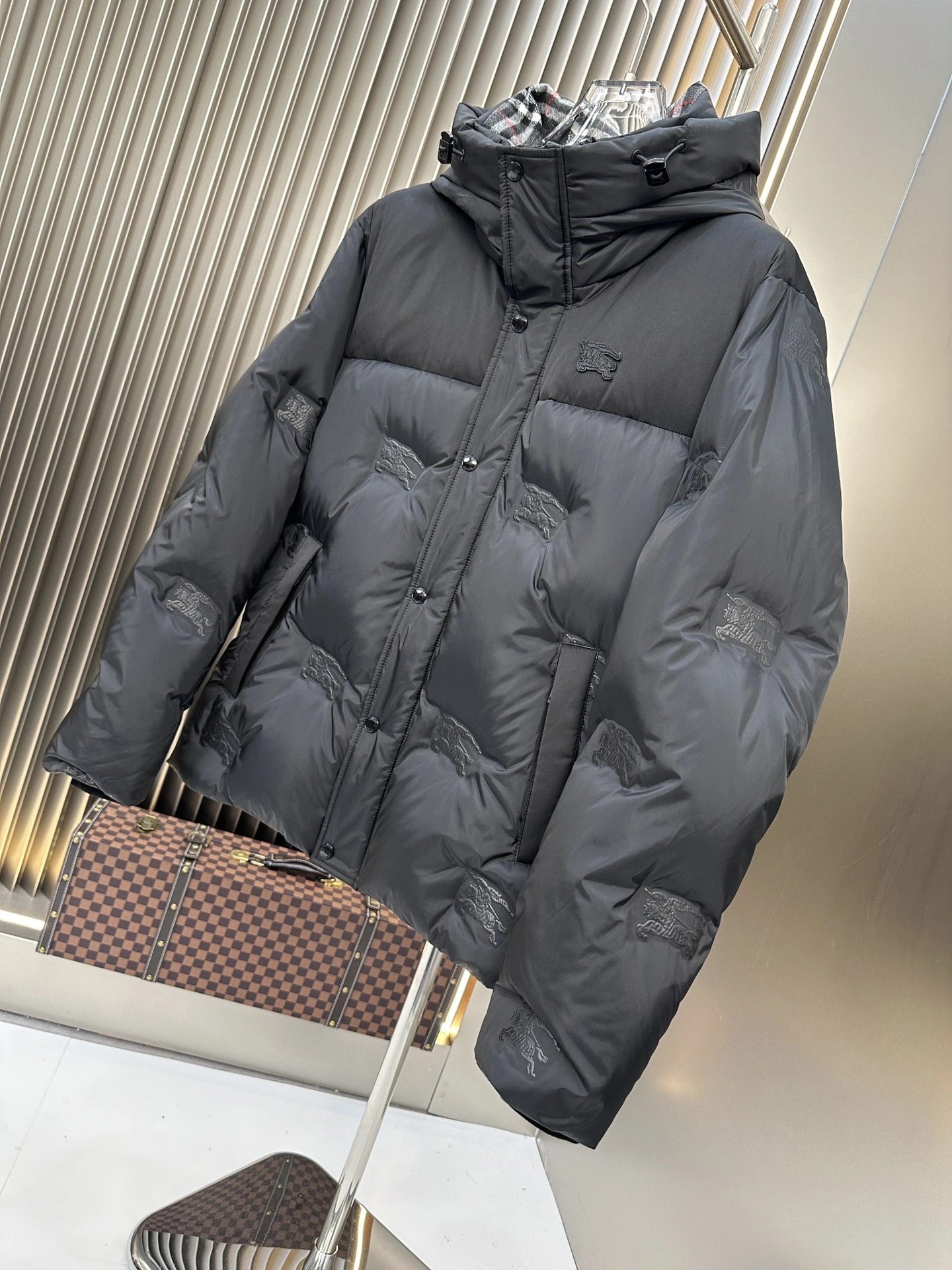 Youthful Burberry Down Jackets 106088