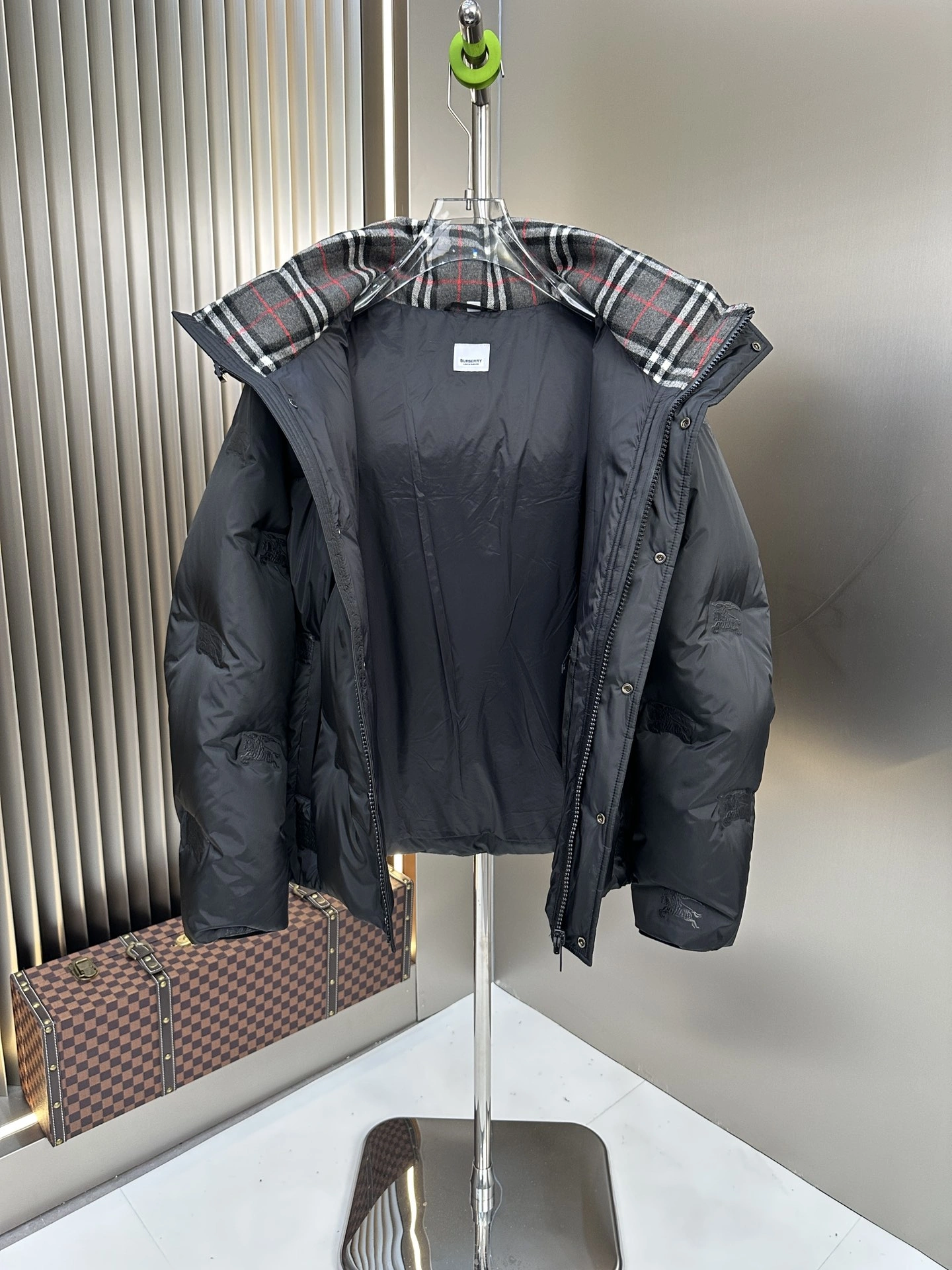 Youthful Burberry Down Jackets 106088
