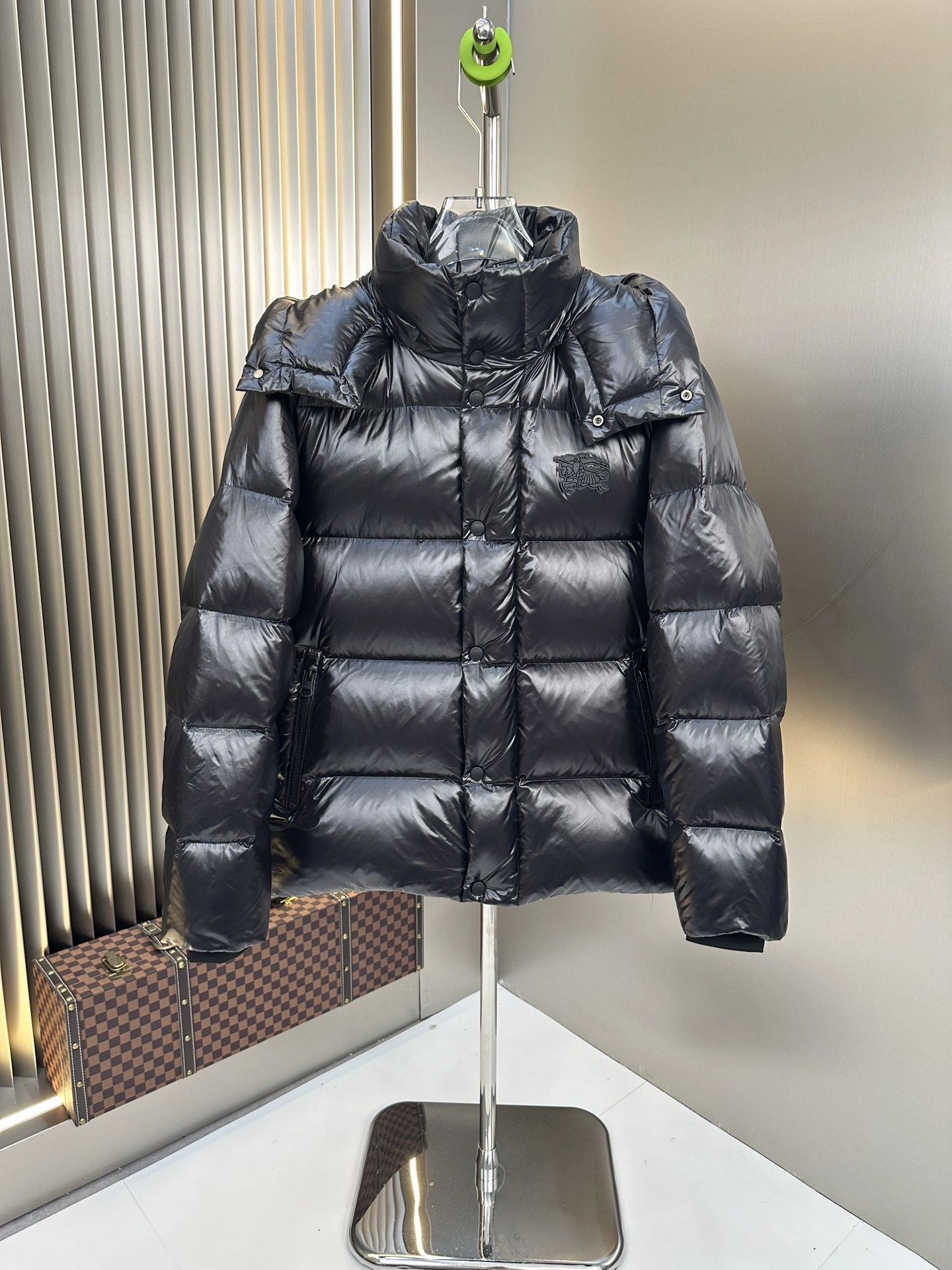 Tailored Burberry Down Jackets 106084