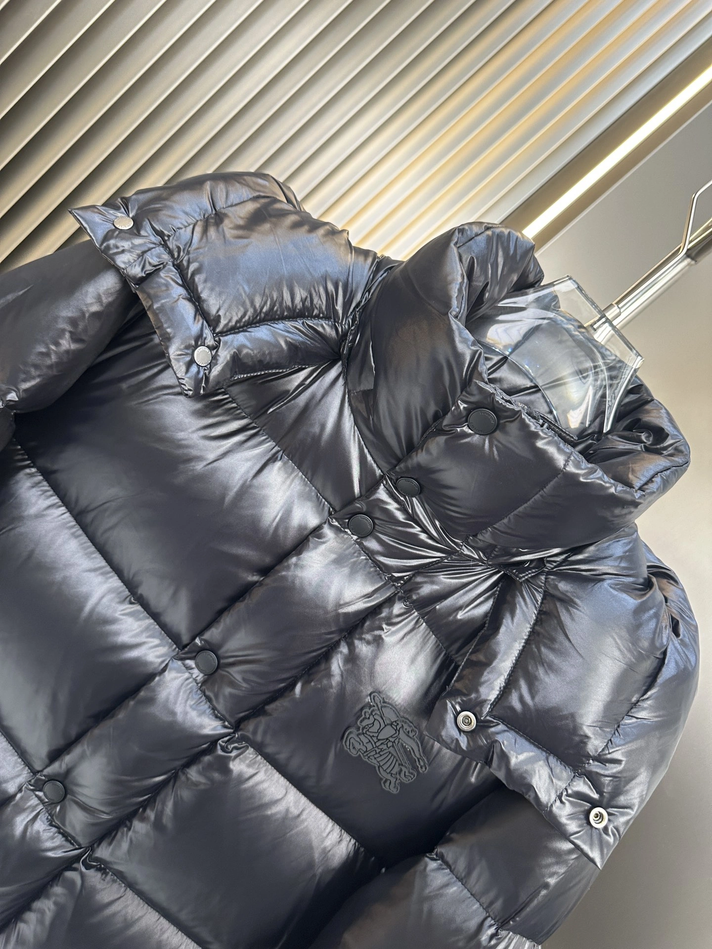 Tailored Burberry Down Jackets 106084