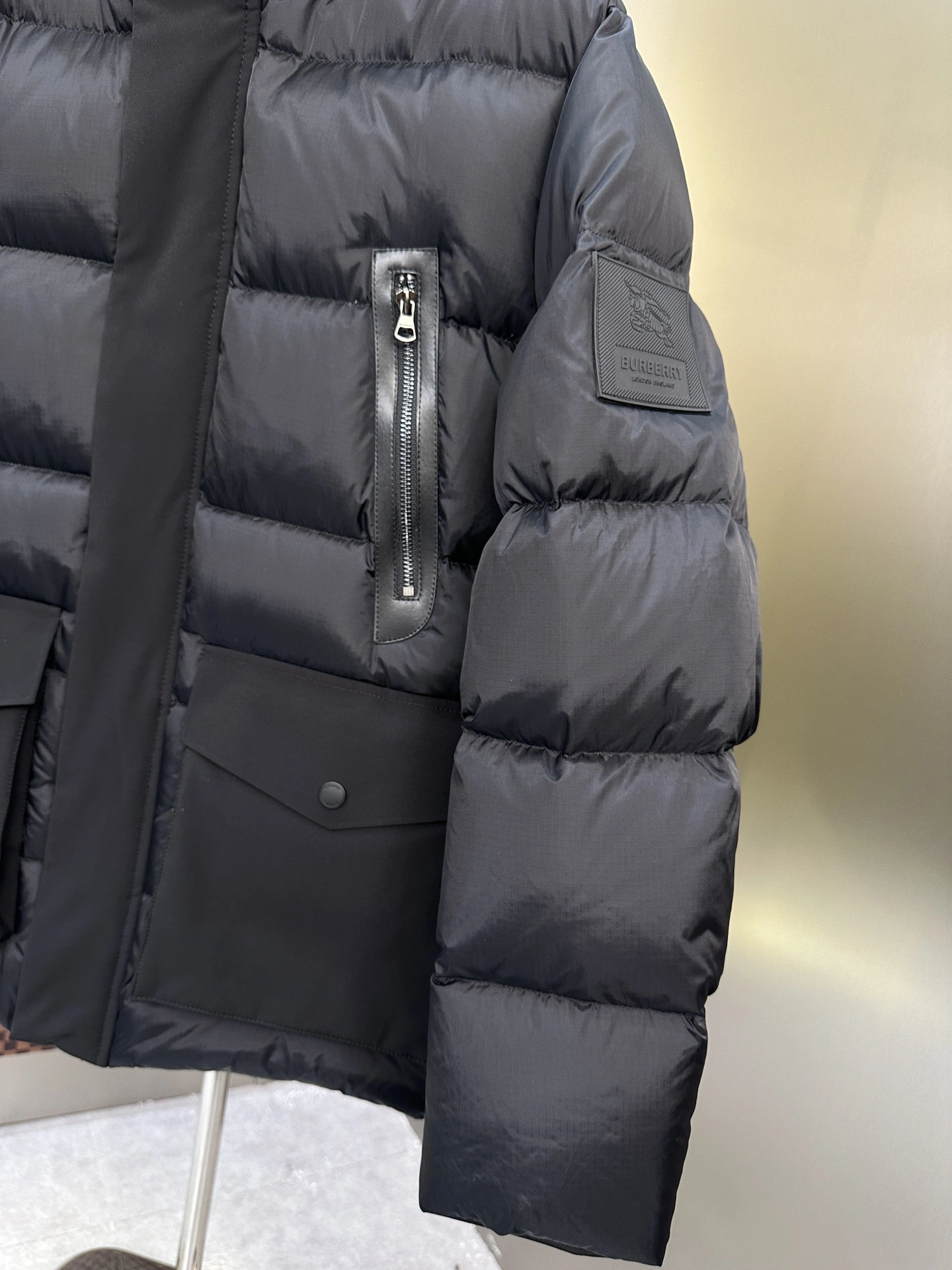 Burberry Down Jackets Popular 106081
