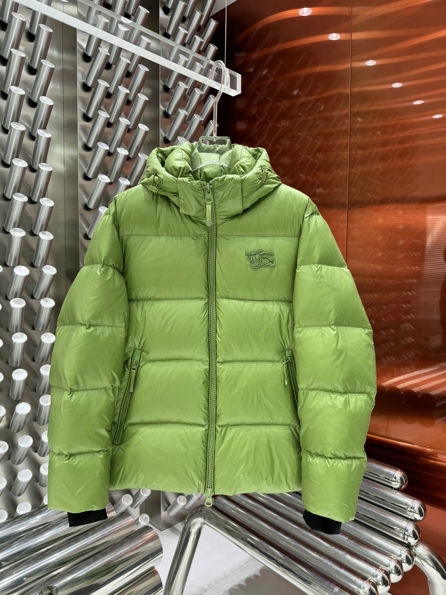 Sustainable Burberry Down Jackets 106122