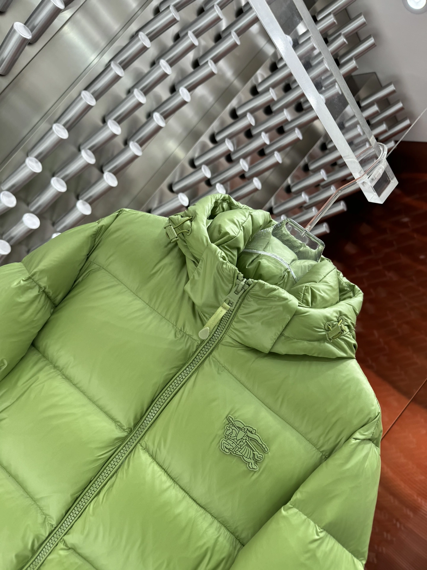 Sustainable Burberry Down Jackets 106122