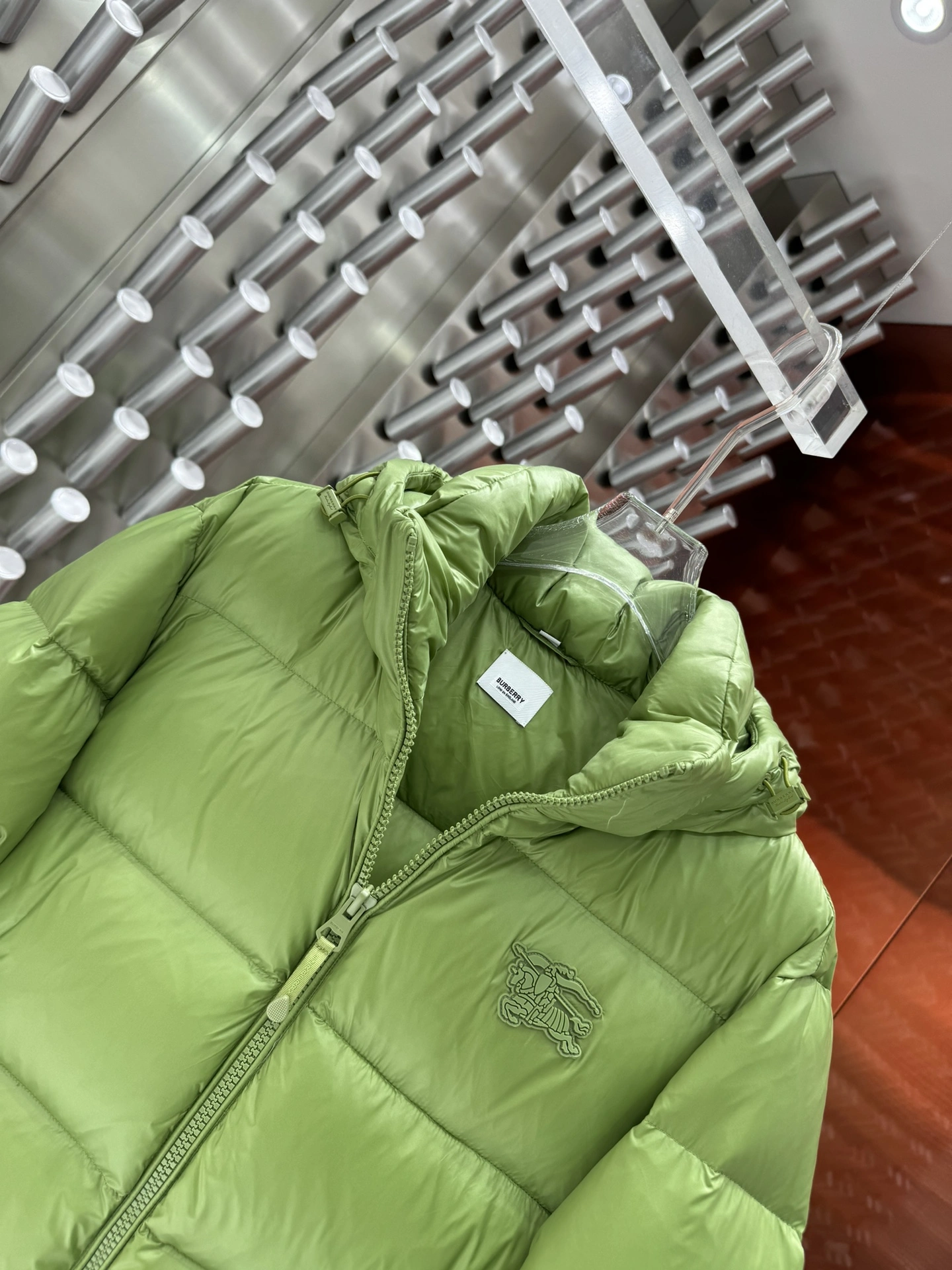 Sustainable Burberry Down Jackets 106122