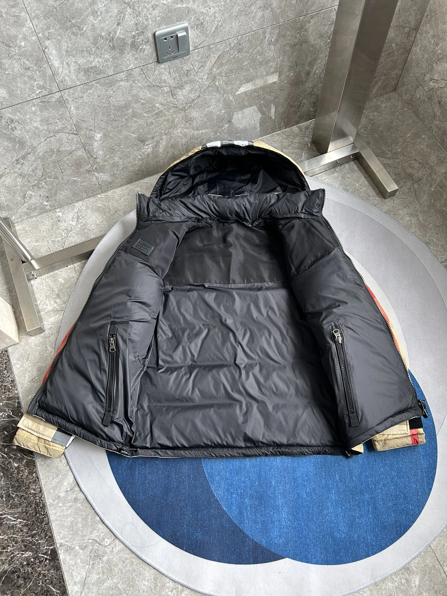 Burberry Down Jackets MultiPurpose 106078