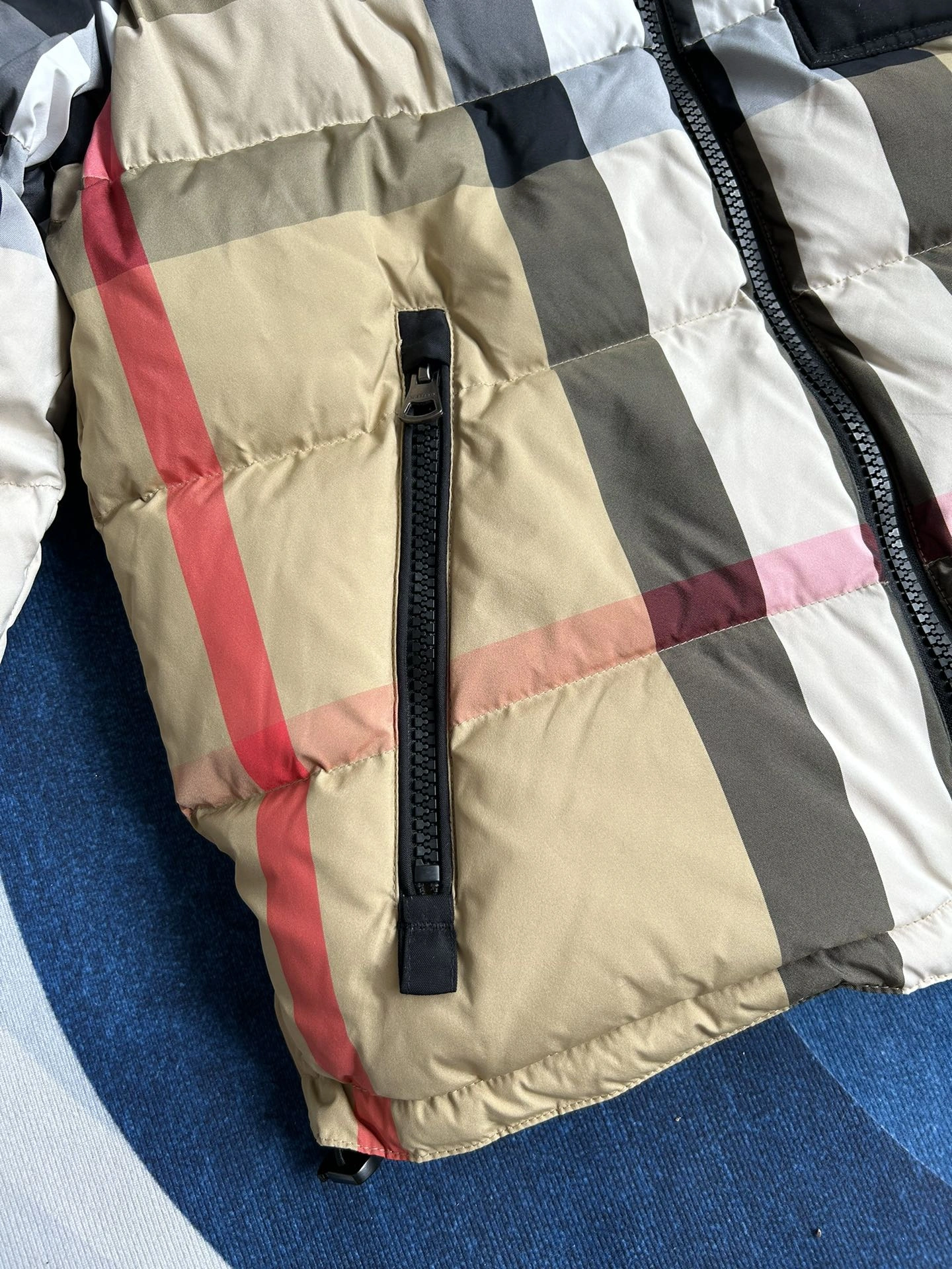 Burberry Down Jackets MultiPurpose 106078