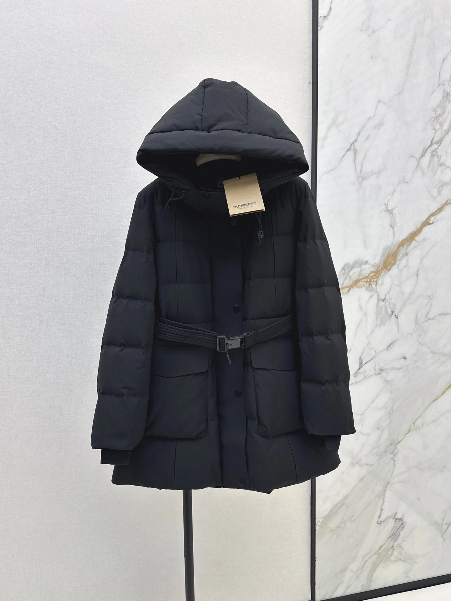 Burberry Down Jackets Sustainable 106074