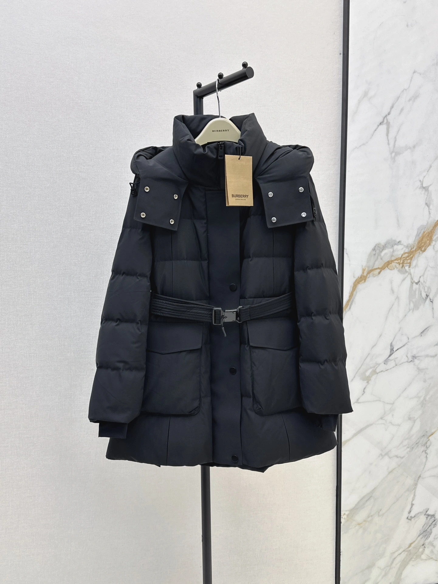 Burberry Down Jackets Sustainable 106074